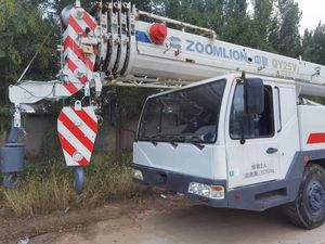 Grúas de camión usadas Zoomlion 25ton Grúa usada con motor Grúa de construcción de componentes Maquinaria usada de alto rendimiento y bajo precio - Product Image 4