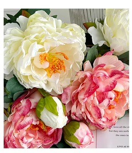 Flor de peonía de borde quemado artificial hecha a mano para decoración del hogar para graduación o fiesta de Navidad mejora el ambiente de la sala de estar - Product Image 2