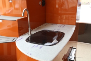Barco <span class=keywords><strong>de</strong></span> Trabajo <span class=keywords><strong>de</strong></span> <span class=keywords><strong>Lujo</strong></span> <span class=keywords><strong>de</strong></span> Aluminio D30 con Doble Pontón, Personalizado OEM y ODM, 150HP, <span class=keywords><strong>en</strong></span> Venta Directa <span class=keywords><strong>de</strong></span> Fábrica - Product Image 4