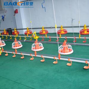 Direto da fábrica New Plastic Chicken Mamilo Bebedor Automático Pendurado Aves Beber Copo de Água para Bebedores Farm Core Animal - Product Image 2