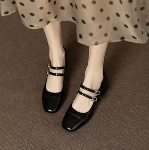 Zapatos de Tacón Bajo de Cuero con Diseño Calado, Cómodos, con Punta en Pico, Impermeables, Aptos para Hombres y Mujeres - Product Image 4