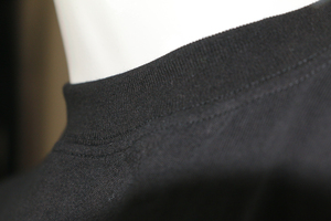 T-shirt unisexe personnalisé en coton 100% imprimé à l'écran, coupe ample, poids lourd 230g, couleur unie de haute qualité - Product Image 4