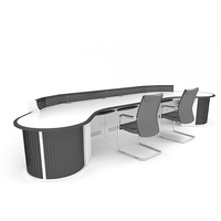 Console de salle de contrôle ergonomique personnalisable, construction en acier inoxydable et alliage d'aluminium, usage commercial