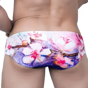 Özel etiket mayo erkekler çiçek erkek mayoları yakın uydurma seksi moda Swim şort sandıklar mayo mayo satıcıları