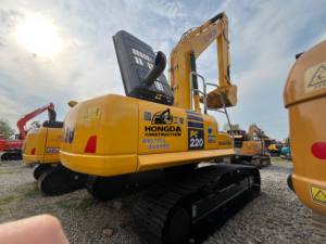 Machine d'occasion d'occasion PC220 de bonne qualité Komatsu PC220 excavatrice hydraulique sur chenilles de 22 tonnes à vendre - Product Image 5