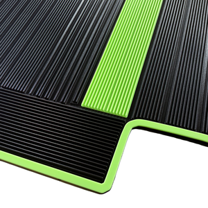 Juego Completo de 2 Piezas de Accesorios Interiores de Látex con Rayas Perforadas con Aguja para Tesla Model Y Facelift, 10 mm de Grosor, Fáciles de Limpiar, 1 Año de Garantía - Product Image 5