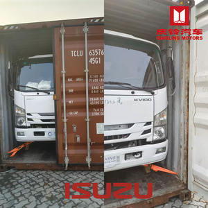 Camion dépanneuse Isuzu à plat dépanneuse Vente directe d'usine Camion dépanneuse remorquage Véhicule de sauvetage Élévateur de roue hydraulique - Product Image 4