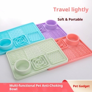 Tapis à lécher en silicone les plus vendus pour chiens <span class=keywords><strong>de</strong></span> petite et grande taille : un moyen amusant <span class=keywords><strong>de</strong></span> passer le temps, avec ventouses. - Product Image 2