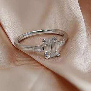 Paston 아이스 아웃 파인 쥬얼리 <span class=keywords><strong>Silver925</strong></span> Moissanite 에메랄드 컷 Moissanite 다이아몬드 반지 약혼 웨딩 vvs 쥬얼리 - Product Image 2
