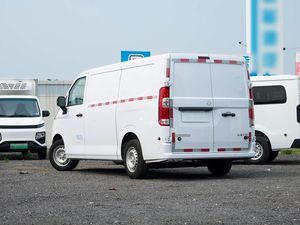 Geely Farizon Yuan cheng V7e 4x4 Großer Fracht raum <span class=keywords><strong>2</strong></span>-Sitzer Reiner elektrischer Lieferwagen mit langer Akkulaufzeit Chinesisches neues EV-Auto - Product Image 4