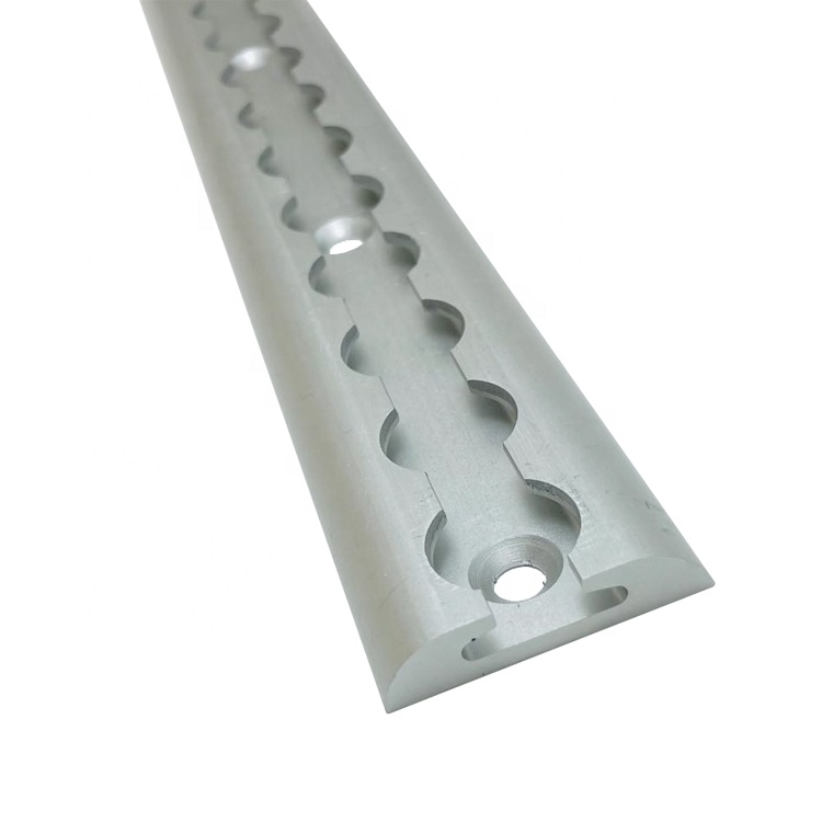 Алюминиевый L-образный зажим