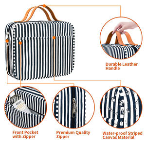 Borsa <span class=keywords><strong>da</strong></span> Viaggio Appendibile alla Moda con Chiusura a Cerniera a Righe, <span class=keywords><strong>Organizer</strong></span> per <span class=keywords><strong>Trucchi</strong></span> Pieghevole in Poliestere con 4 Scomparti e Gancio Robusto - Product Image 1