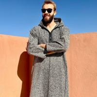 Djellaba Caftan Marocain Traditionnel pour Homme en Polyester Durable