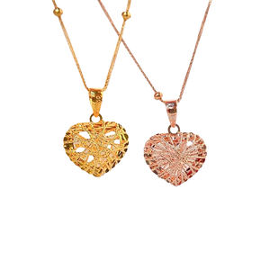Corazón hueco diseño de <span class=keywords><strong>enredo</strong></span> 18K oro real pareja romántica amor collar al por mayor joya - Product Image 1
