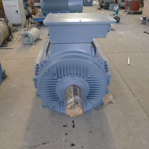 Generador de imanes permanentes de tierras raras <span class=keywords><strong>1000kw</strong></span> 200RPM 100rpm para turbina eólica de nivel MW con convertidor e inversor en la red - Product Image 2