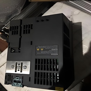 Shenzhen Siemens VFD 30Kw 60Hz a 50Hz <span class=keywords><strong>6SE6440</strong></span>-<span class=keywords><strong>2UD33</strong></span>-<span class=keywords><strong>0EB1</strong></span> Convertidor de frecuencia trifásico 220V a 380V Nuevo original - Product Image 2