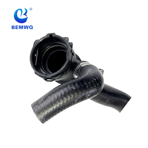 Manguera de agua refrigerante del radiador de refrigeración automática 17123401563 para <span class=keywords><strong>BMW</strong></span> <span class=keywords><strong>X3</strong></span> <span class=keywords><strong>E83</strong></span> 2.0d <span class=keywords><strong>M47</strong></span> - Product Image 4