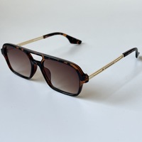 Lunettes de soleil tendance pour hommes et femmes, monture métallique double pont, verres dégradés roses, motif léopard bleu ajouré