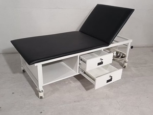 Cama de Examen Clínica Manual para Hospital, Marca Bestran, Modelo BT-EA021, con Respaldo Ajustable y Cajones - Product Image 3