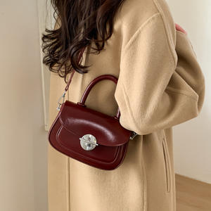 Sacs à main de luxe pour femmes 2025 – Sacs bandoulière élégants en PU de haute qualité avec lanières raffinées – Nouvelle collection pour le bureau - Product Image 6