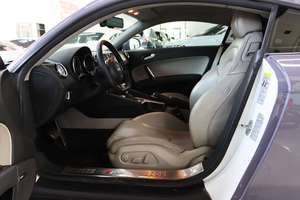 Auto Usata 2010 2.0T Coupé <span class=keywords><strong>TT</strong></span> 2.0TFSI Edizione da Collezione Audi Automatica Guida a Sinistra 4 Posti Benzina in Vendita - Product Image 4