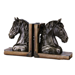 קישוט בצורת ראש סוס עשוי שרף לעיצוב הבית והמשרד, דגם אלגנטי לקישוט מדפי ספרים לחדר עבודה, סלון וחדר שינה - Product Image 1