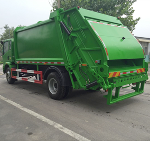 Harga pabrik 5cbm limbah koleksi 6 roda kapasitas pemadat Sinotruk HOWO 4x2 truk sampah - Product Image 6
