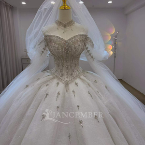 Lsjj153 Robe de mariée élégante style bohème, coupe princesse, avec corset perlé, décolleté cœur, traîne chapelle, longueur ras du sol, volumineuse - Product Image 4