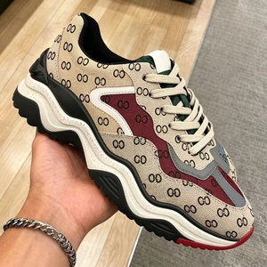 Chaussures de créateur de luxe de haute qualité 2026 pour hommes et femmes, chaussures de course à plateforme, chaussures décontractées en toile épaisses et tendance pour hommes - Product Image 1