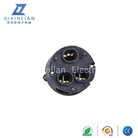 Prise d'alimentation américaine et prise IEC audiophile japonaise FURUTECH série FI-11 G (Or)/R (Rhodium)/CU (Cuivre pur)