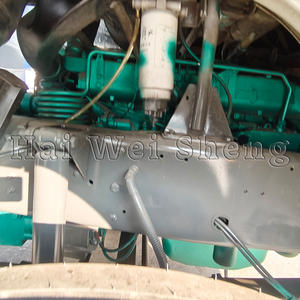 Camion-<span class=keywords><strong>citerne</strong></span> de carburant Howo à bon <span class=keywords><strong>prix</strong></span> 8X4 diesel 371HP Euro 2 livraison camion-<span class=keywords><strong>citerne</strong></span> 20000 <span class=keywords><strong>litres</strong></span> diesel carburant Sinotruck camion-<span class=keywords><strong>citerne</strong></span> - Product Image 6