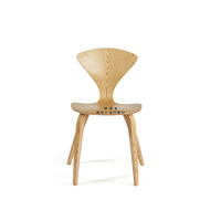 Tabouret de comptoir en bois massif normand moderne avec contreplaqué incurvé moulé pour tables à l'école, à l'hôpital ou au salon