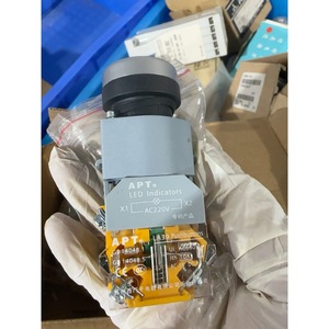 Interruptor de Botón Pulsador APT LA39 AC220V con Indicador LED para Control Industrial - Product Image 1