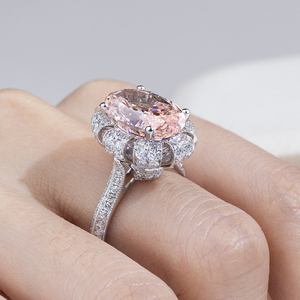 แหวนหมั้นเพชรชมพูทรงวินเทจลายดอกไม้ประดับเพชรรอบวง รุ่น MSR-2056 Messi Jewelry ทอง 18K - Product Image 4