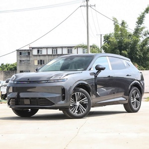 Lynk&Co 08 EMP <span class=keywords><strong>120</strong></span> Long Range Halo Edition Plug Hybrid SUV Euro VI 2025 – Véhicule d'occasion premium, faible kilométrage (1-25000 miles), émission Euro VI - Product Image 5