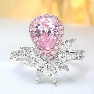 Cincin berlian merah muda tetesan air serbaguna temperamen berlian karbon tinggi bertatahkan manis perak 92 mewah dan minimalis