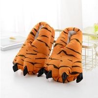 Commande professionnelle exécution hiver chaud doux intérieur en peluche pantoufles monstre dinosaure patte drôle Animal chaussures pour femmes homme