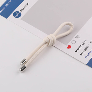 Cordón corto de cuero PU para llavero, accesorio DIY para bolsos y muñecas, colores aleatorios, con tapa metálica, práctico - Product Image 3