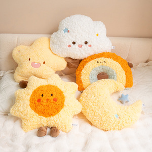 Disponibile Cuscino Cartoon Cielo Stellato 45cm Super Morbido Nuvola Sole Luna Stelle Arcobaleno Peluche Decorazione Casa Regalo Rilassante Schienale Divano - Product Image 1