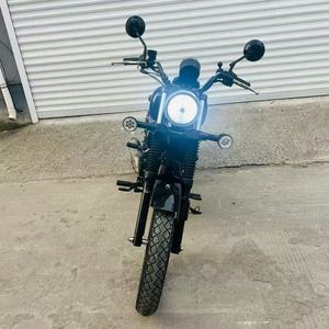 Motocyclettes d'occasion vintage de style urbain, à essence, avec moteur unique rétro 250cc - Product Image 3