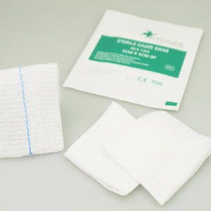 4 side non-woven medical gauze pad,wound dressing pad sealing and packing machine - Product Image 6