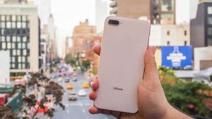 โทรศัพท์มือสองอัจฉริยะสำหรับโทรศัพท์ XS MAX OLED 6 6S 7 <span class=keywords><strong>7s</strong></span> 7 <span class=keywords><strong>plus</strong></span> 8 8PLUS 11 11pro 12 12pro ใช้มือถือ <span class=keywords><strong>iPhone</strong></span> ราคาถูก - Product Image 3