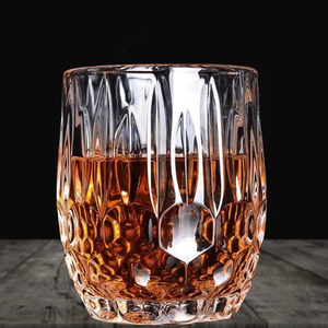 Vasos de <span class=keywords><strong>Whisky</strong></span> de Vidrio en Forma de Diamante de 9oz, Vasos para Bourbon y Vodka, Regalo Ideal para Hombres y Mujeres - Product Image 3