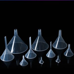 Venda quente Laboratório Funil PP Plástico Mini Perfume Transparente Dispensação Triângulo Cone Funil - Product Image 2