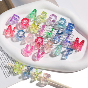 Perline acriliche a forma di alfabeto con foro grande, trasparenti, placcate AB, distanziatori a lettera, ciondoli Aurora per gioielli fai da te, fornitore all'ingrosso - Product Image 3