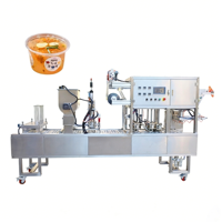 Machine automatique de remplissage et de scellage de gobelets préformés à 4 buses pour l'emballage de sauces liquides, de gelées et de poudings