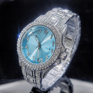 Reloj de Lujo Único para Hombre con Diamantes, Reloj Redondo Plateado con Números Árabes, Esfera Personalizada, Reloj de Pulsera de Cuarzo de Lujo con Circonitas - Product Image 1