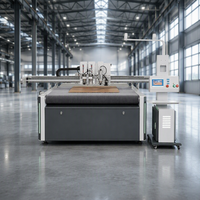 Machines de découpe numériques à plat TC avec alimentation automatique par rouleaux pour vinyle PVC en rouleau et emballages de boîtes cadeaux