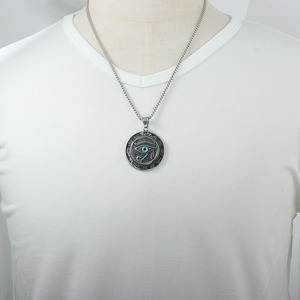 Yunnique – pendentif œil maçonnique en argent, yeux verts, breloque ronde à thème pour hommes, cadeau 19003 - Product Image 4