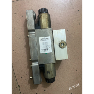 1PCS Used AVENTICS R414001184 ED07 Proportional Valve - Product Image 2